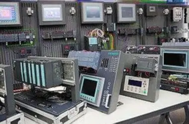 Неліктен Siemens S7-400H маңызды өнеркәсіптік қолданбаларға арналған артық контроллер болып табылады?